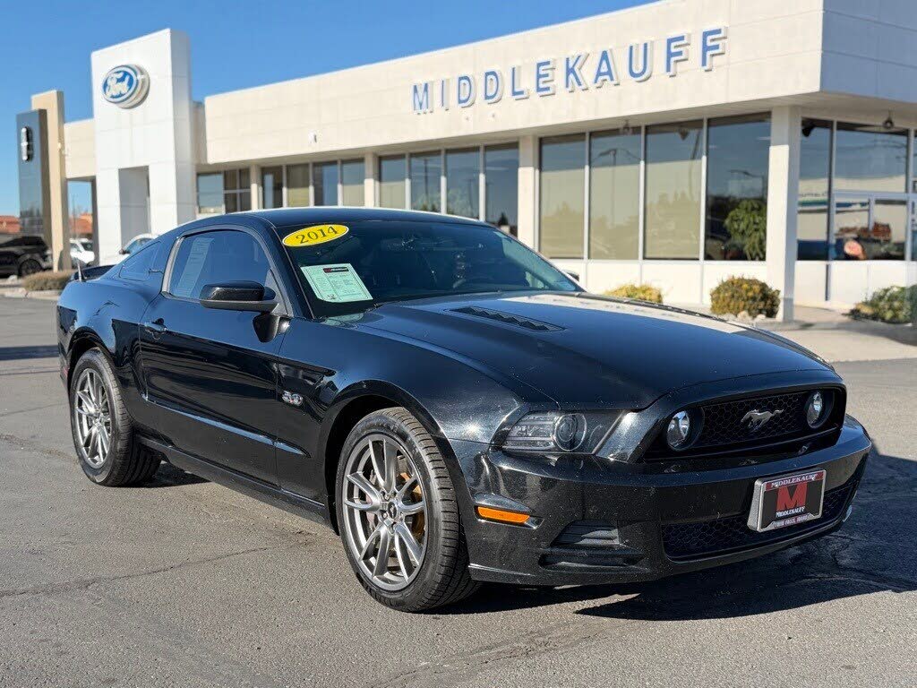 2014 Ford Mustang GT Premium Coupe RWD