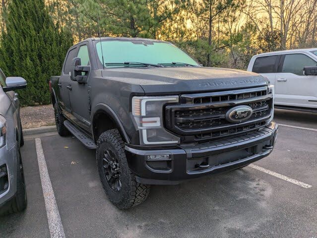2022 Ford F-250 Super Duty Lariat Crew Cab 4WD