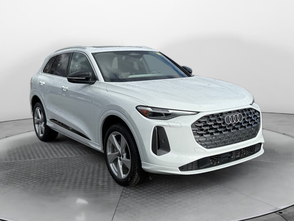 2025 Audi Q5 quattro Premium Plus 40 TFSI