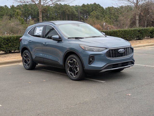 2026 Ford Escape Platinum AWD