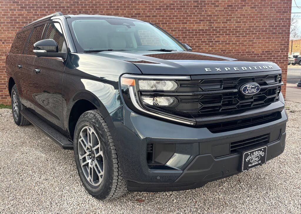2026 Ford Expedition MAX Active 4WD