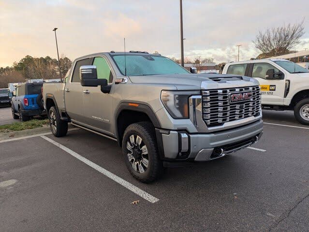 2026 GMC Sierra 2500HD Denali Crew Cab 4WD