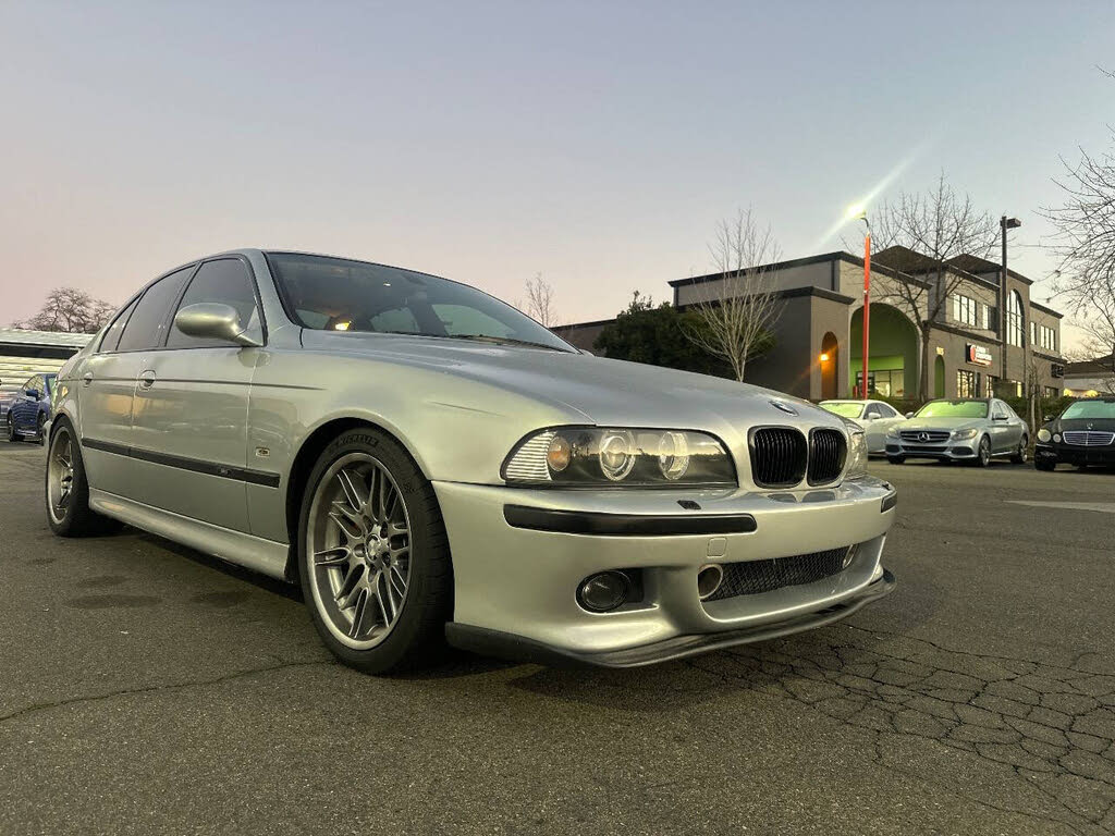 2000 BMW M5 RWD