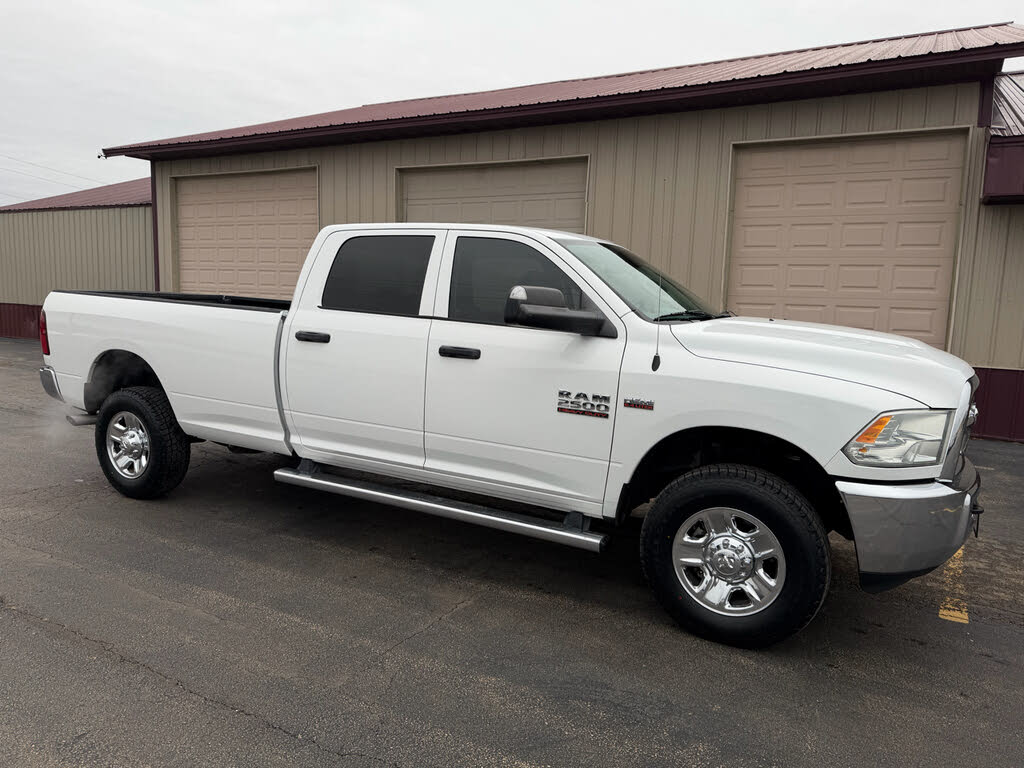 2017 RAM 2500 Tradesman Crew Cab LB 4WD