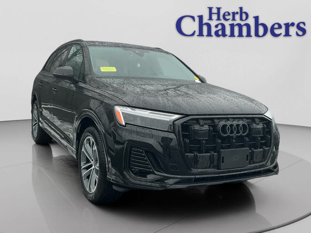 2025 Audi Q7 quattro Premium 45 TFSI