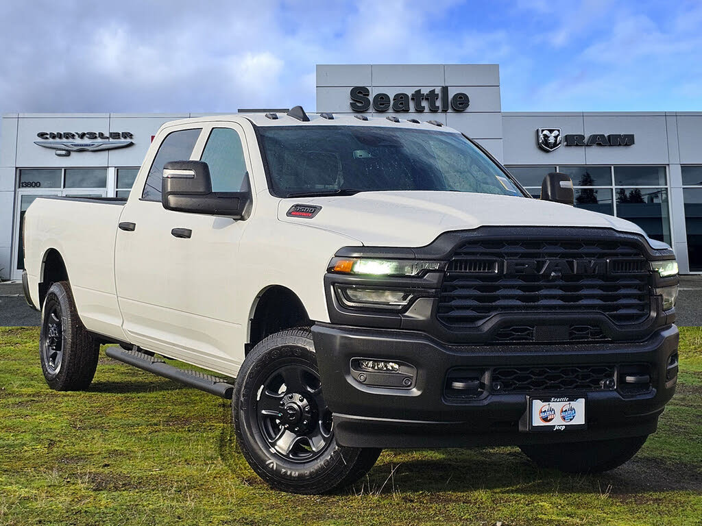 2026 RAM 3500 Tradesman Crew Cab LB 4WD