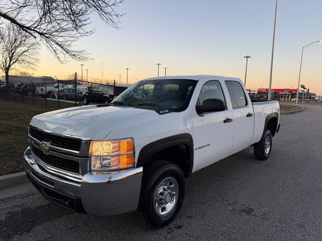 2007 Chevrolet Silverado 2500HD Work Truck Crew Cab 4WD