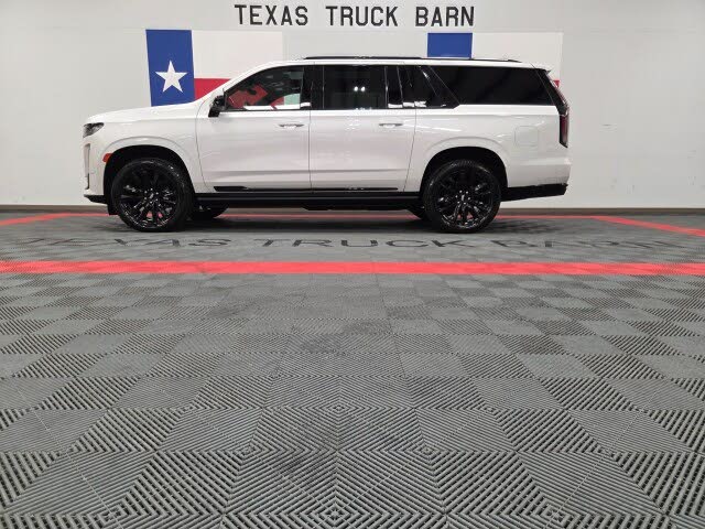 2023 Cadillac Escalade ESV Sport Platinum 4WD