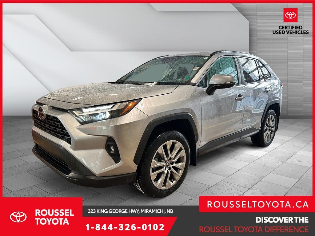 Toyota RAV4 XLE Premium AWD 2023