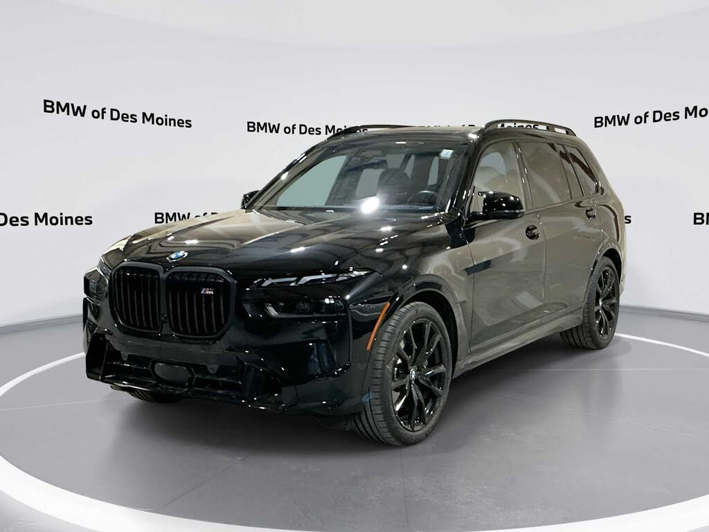 2025 BMW X7 M60i AWD