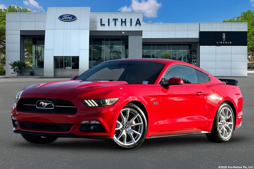 2015 Ford Mustang GT Premium Coupe RWD
