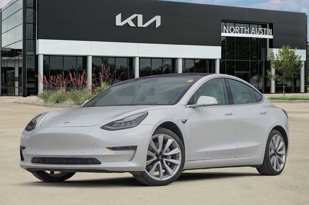 2020 Tesla Model 3