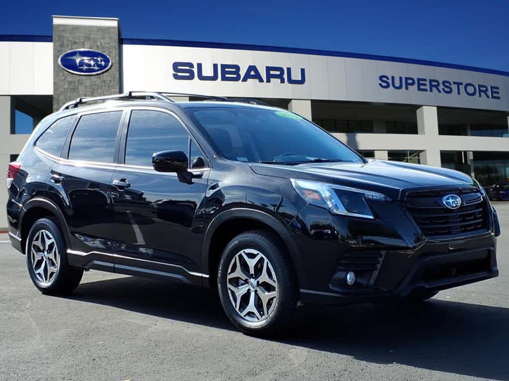 2023 Subaru Forester Premium Crossover AWD
