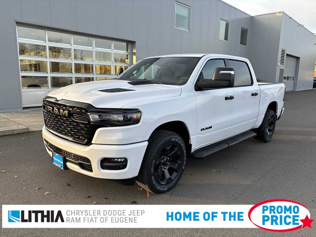 2026 RAM 1500 Express Crew Cab 4WD