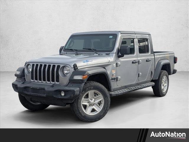 2020 Jeep Gladiator Sport S Crew Cab 4WD