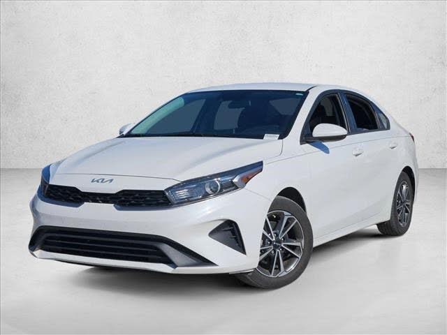 2022 Kia Forte LXS FWD