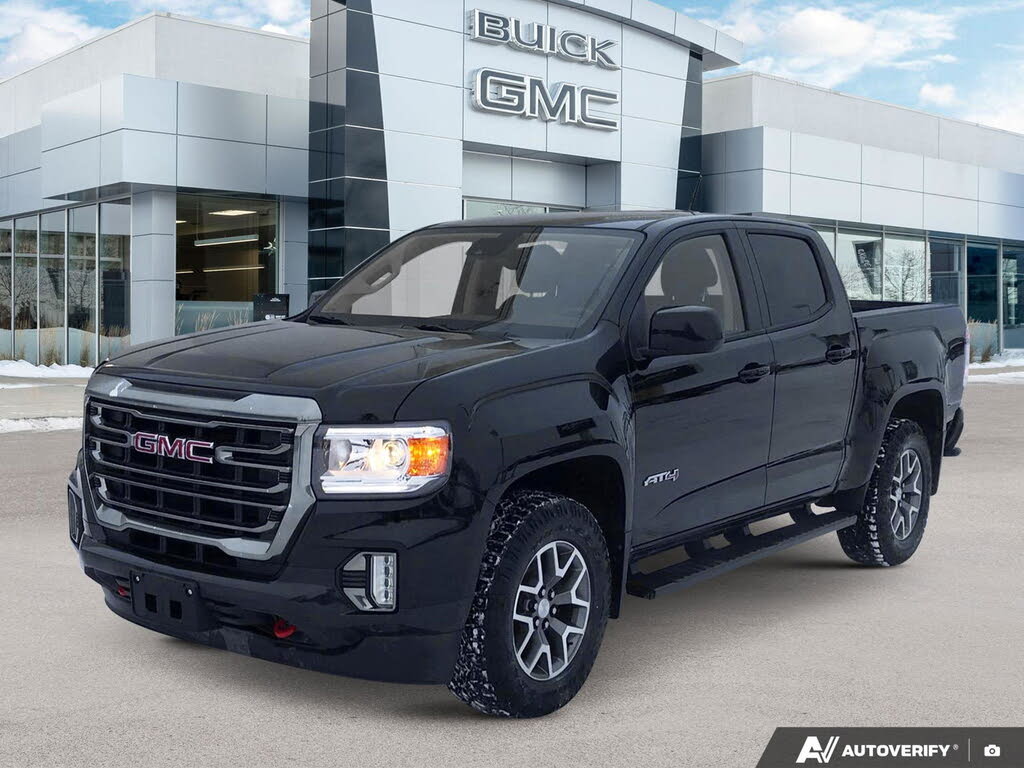 GMC Canyon AT4 Crew Cab 4WD with Leather 2021