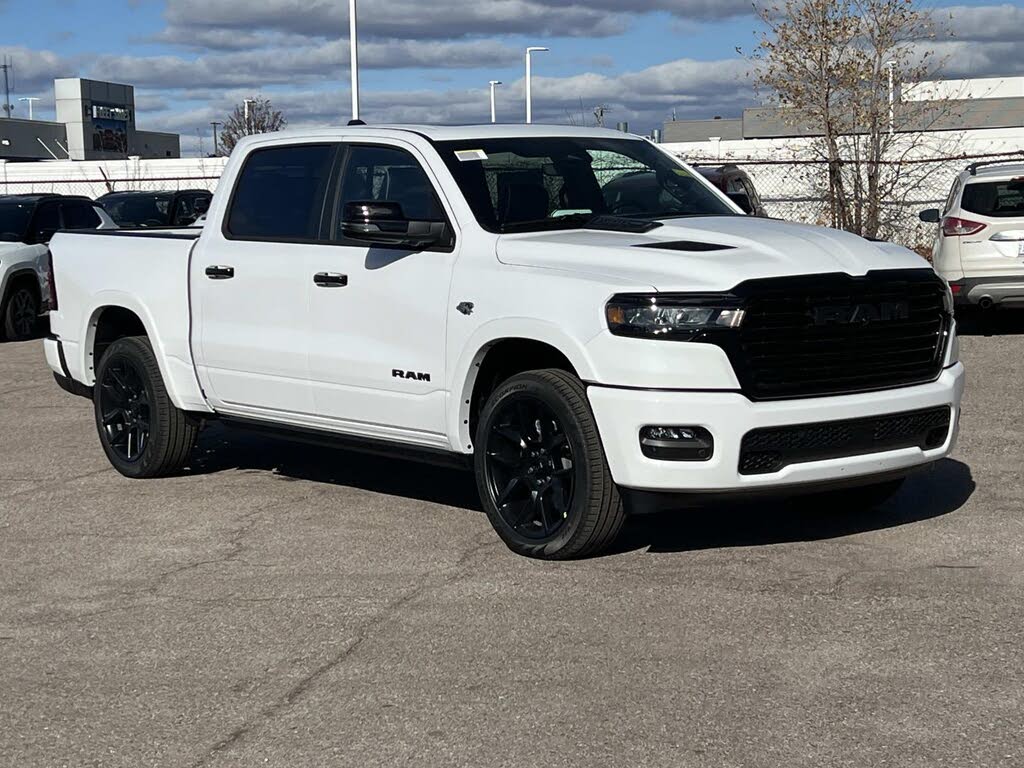 2026 RAM 1500 Laramie Crew Cab 4WD