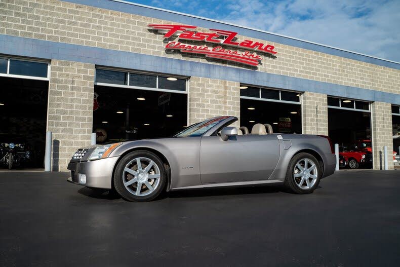 2005 Cadillac XLR RWD