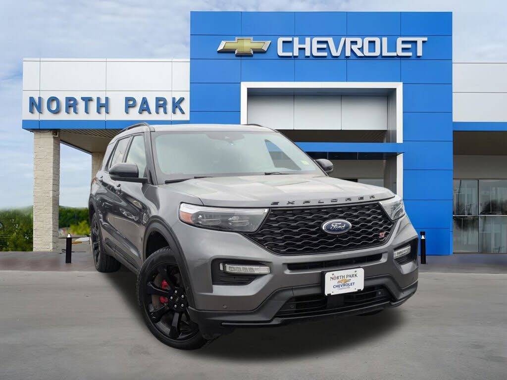 2022 Ford Explorer ST AWD