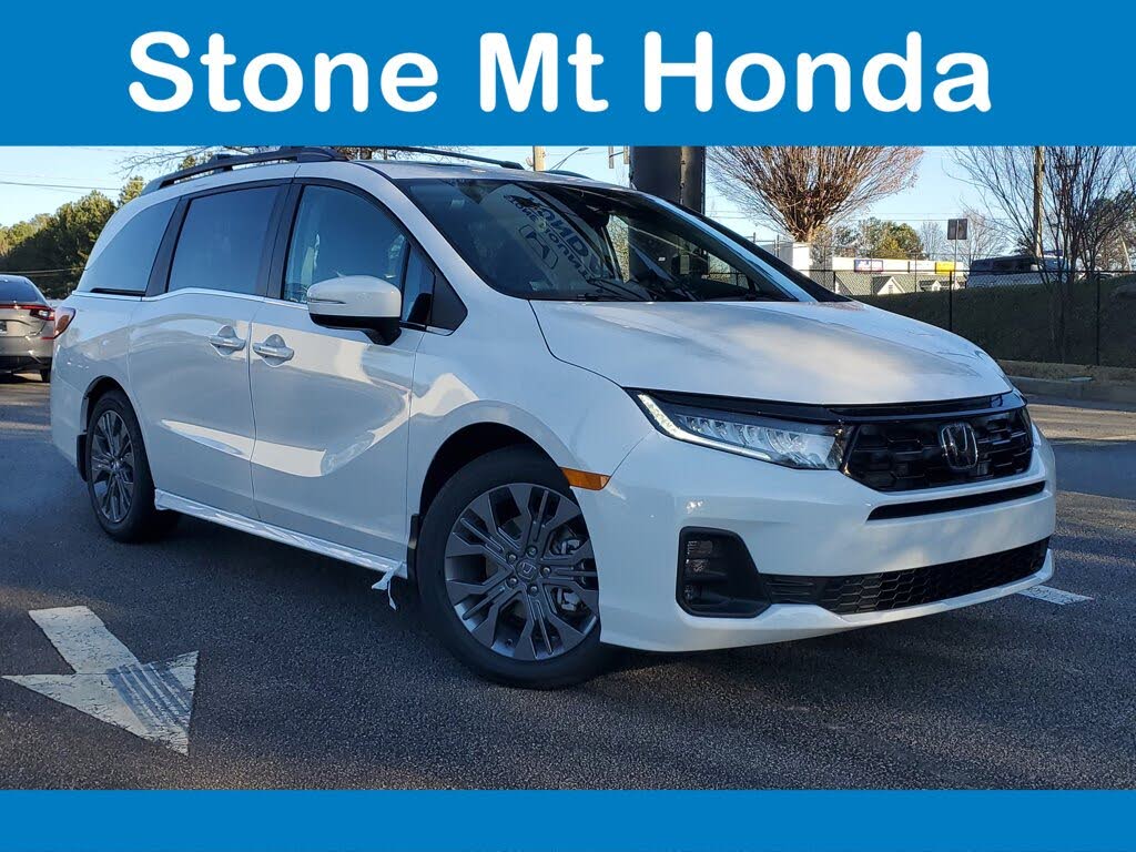 2026 Honda Odyssey Touring FWD
