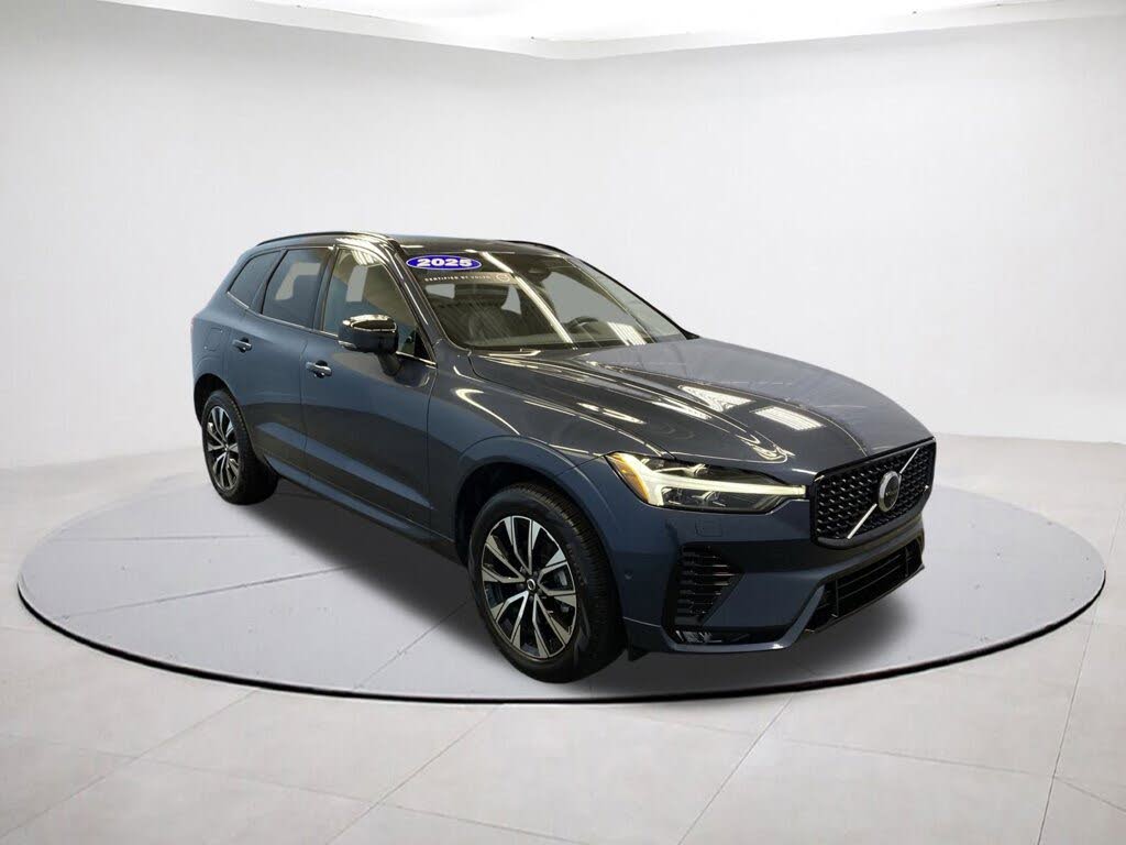 2025 Volvo XC60 B5 Plus Dark Theme AWD