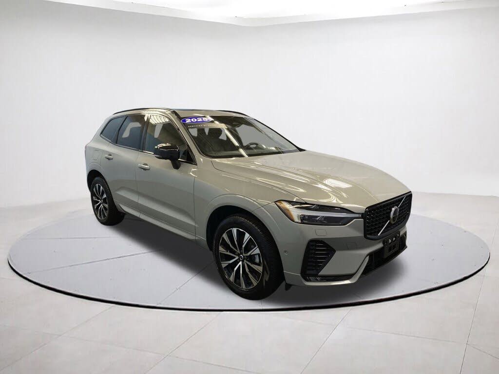 2025 Volvo XC60 B5 Plus Dark Theme AWD