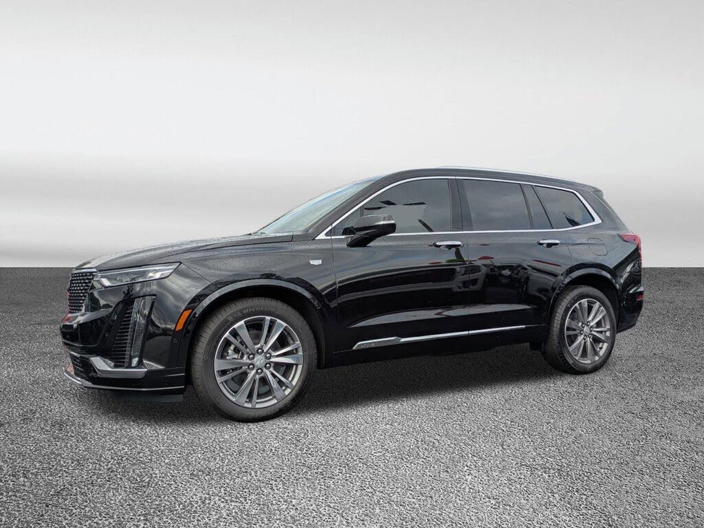 2025 Cadillac XT6 Premium Luxury FWD
