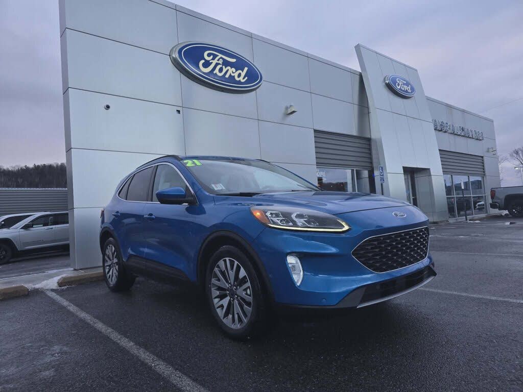 2021 Ford Escape Hybrid Titanium AWD