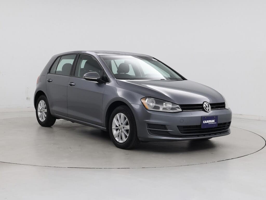 2017 Volkswagen Golf TSI S 4-Door FWD