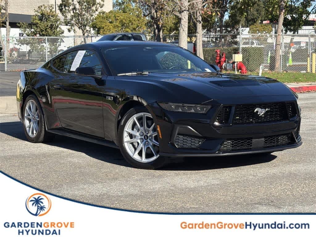 2025 Ford Mustang GT Premium Fastback RWD