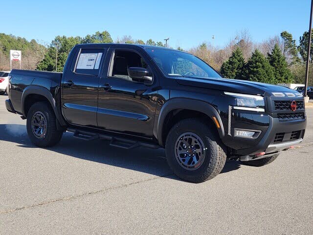 2026 Nissan Frontier PRO-4X Crew Cab 4WD
