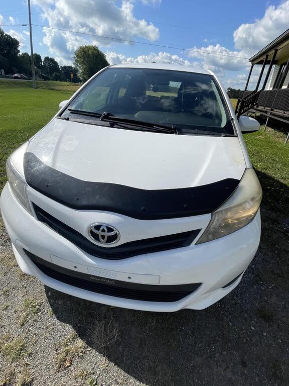 Toyota Yaris LE 2dr Hatchback 2014