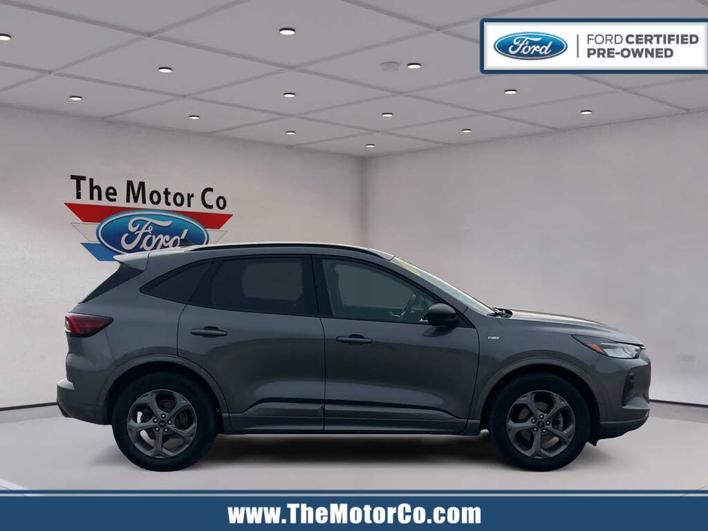 2023 Ford Escape ST-Line AWD