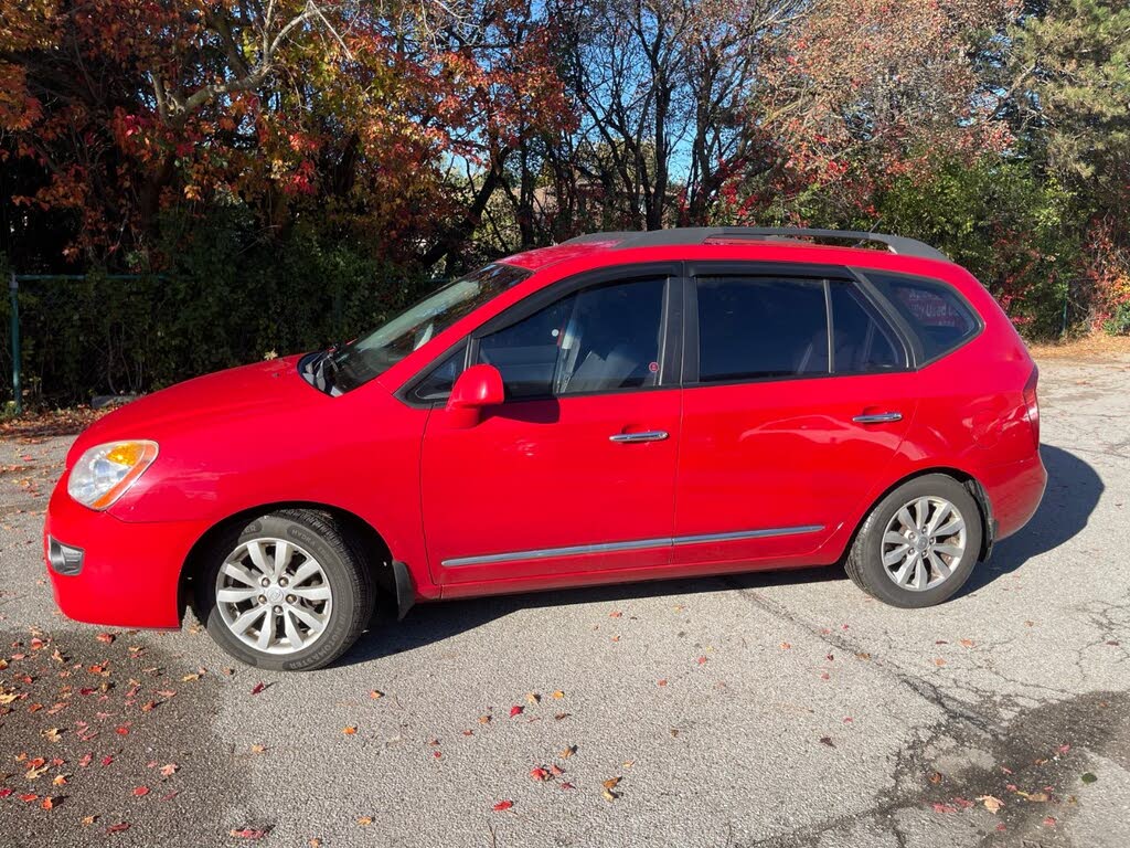 2010 Kia Rondo EX