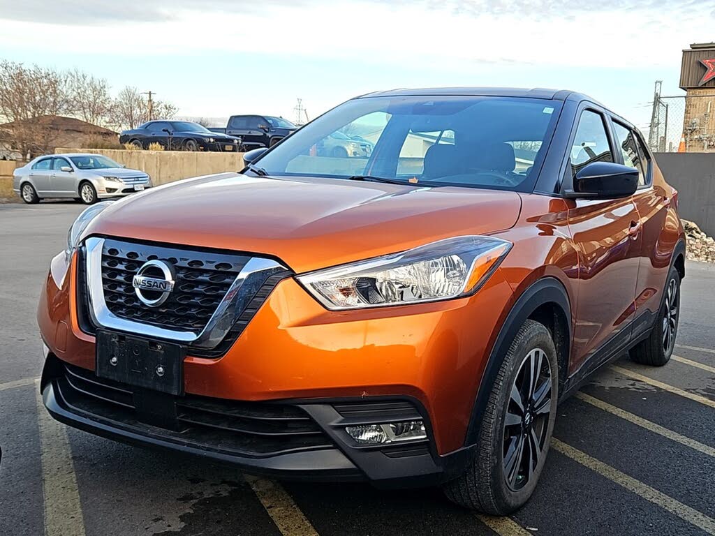 2020 Nissan Kicks SV FWD
