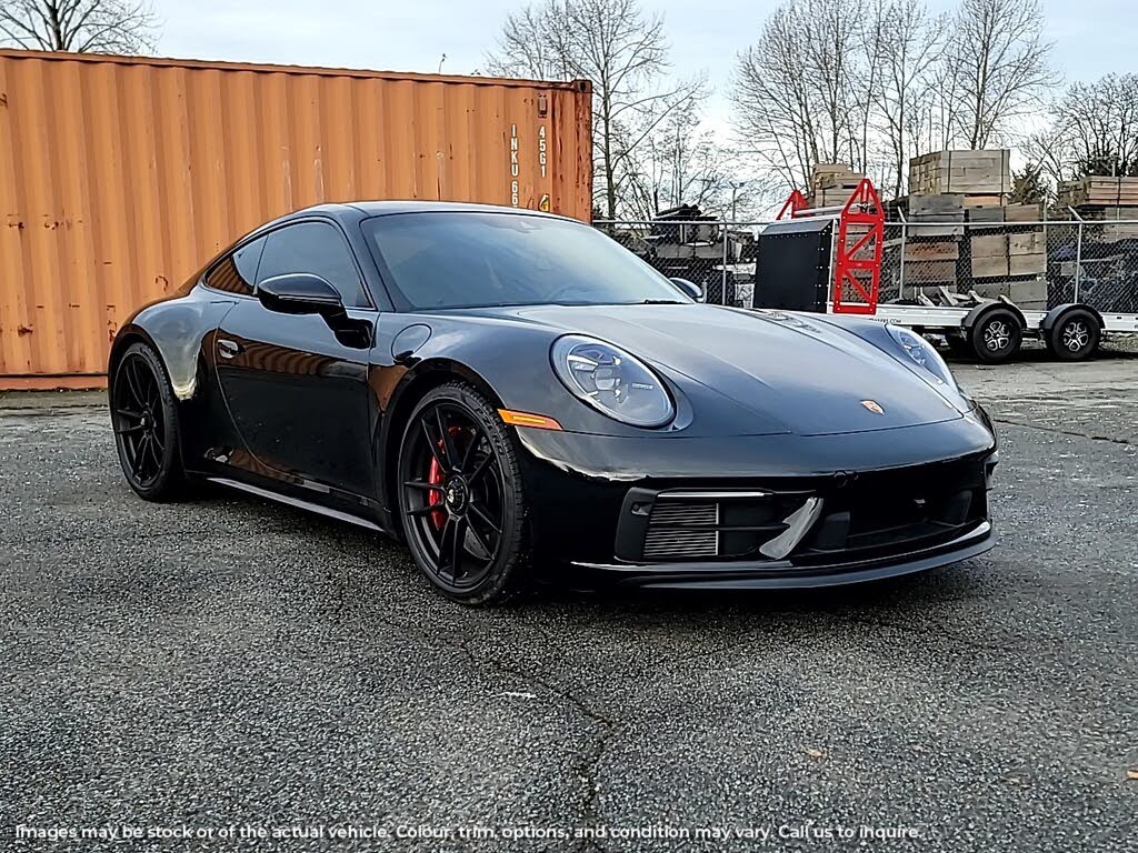 2022 Porsche 911 Carrera S Coupe RWD