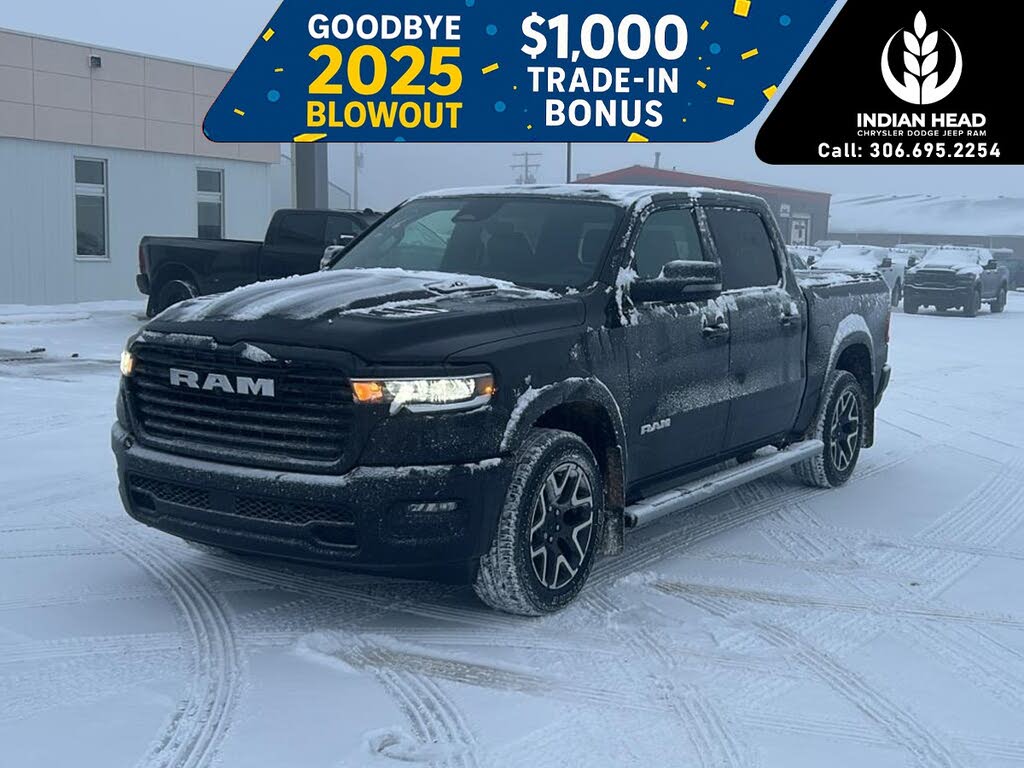 2025 RAM 1500 Laramie Crew Cab 4WD