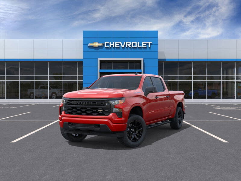 Chevrolet Silverado 1500 Custom Crew Cab 4WD 2026