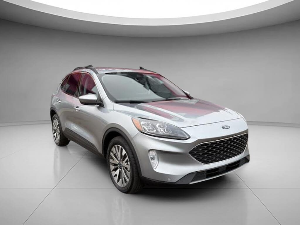 2022 Ford Escape Hybrid Titanium AWD