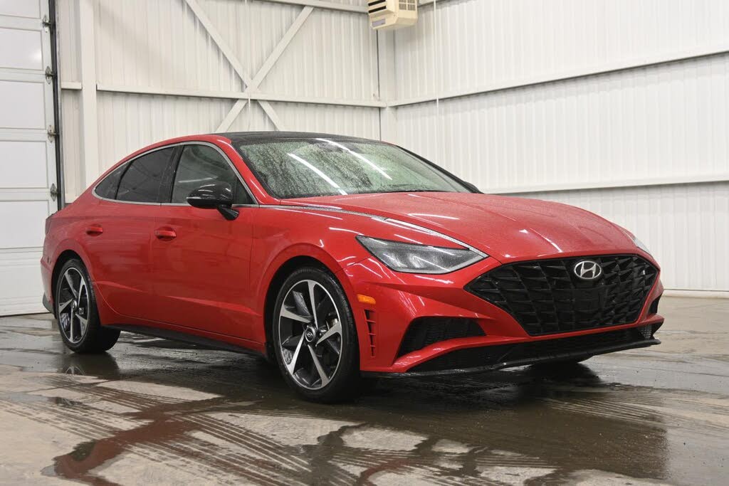 Hyundai Sonata Sport FWD 2021
