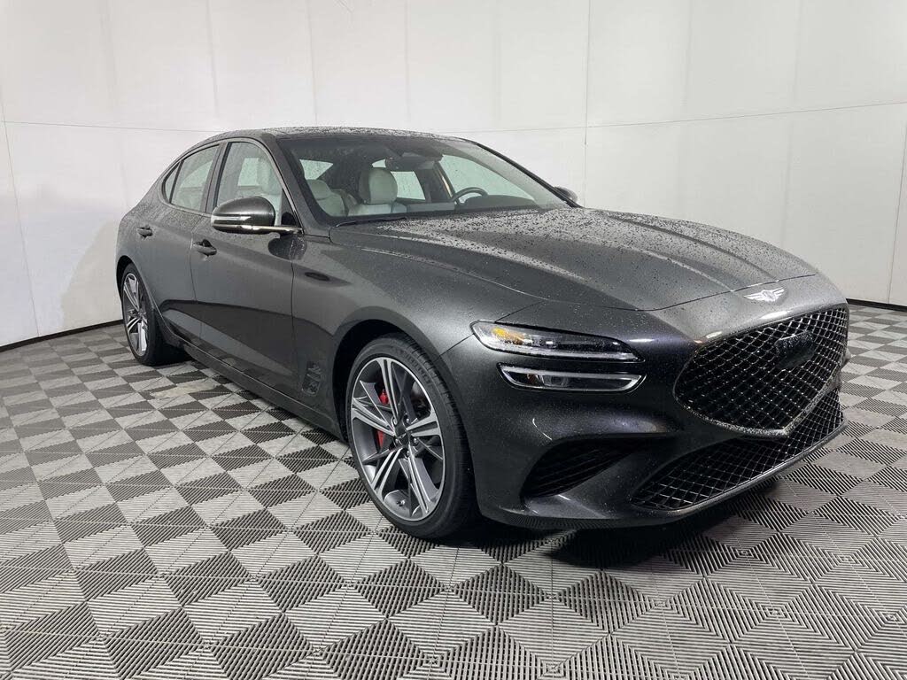 2024 Genesis G70 2.5T Standard RWD