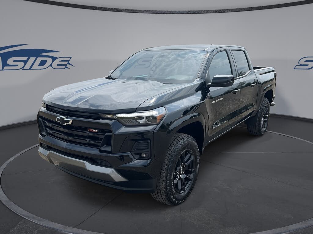 2025 Chevrolet Colorado Z71 Crew Cab 4WD