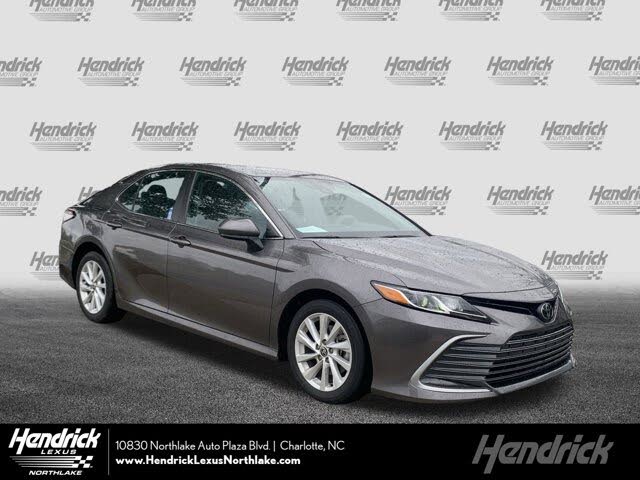 2022 Toyota Camry LE FWD