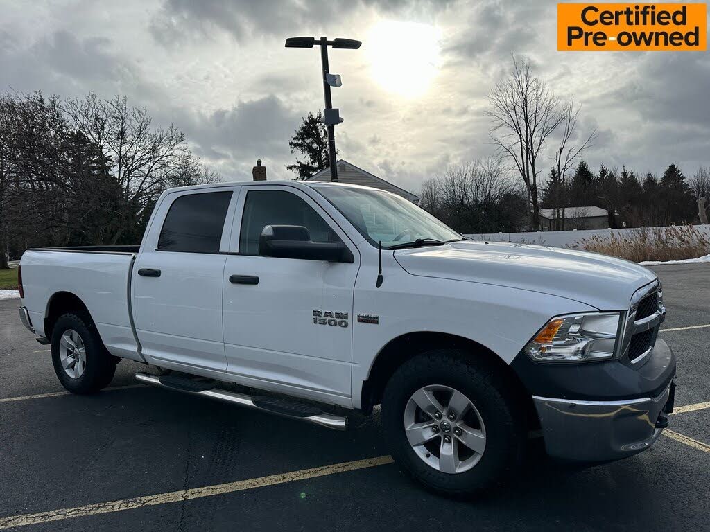 2016 RAM 1500 Tradesman Crew Cab 4WD