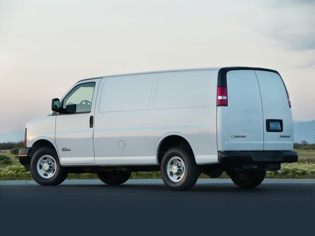 2018 Chevrolet Express Cargo 2500 RWD
