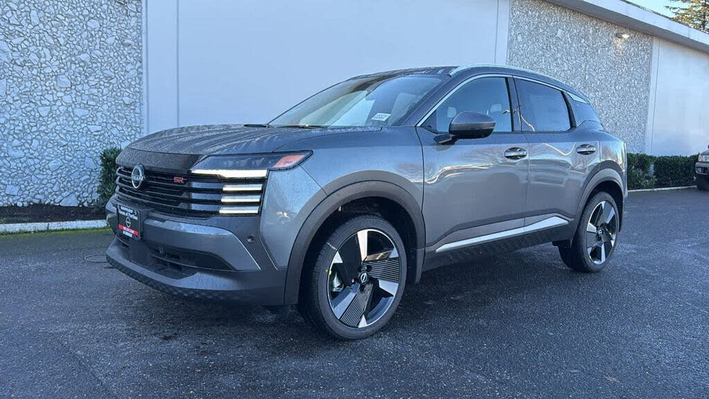 2025 Nissan Kicks SR AWD
