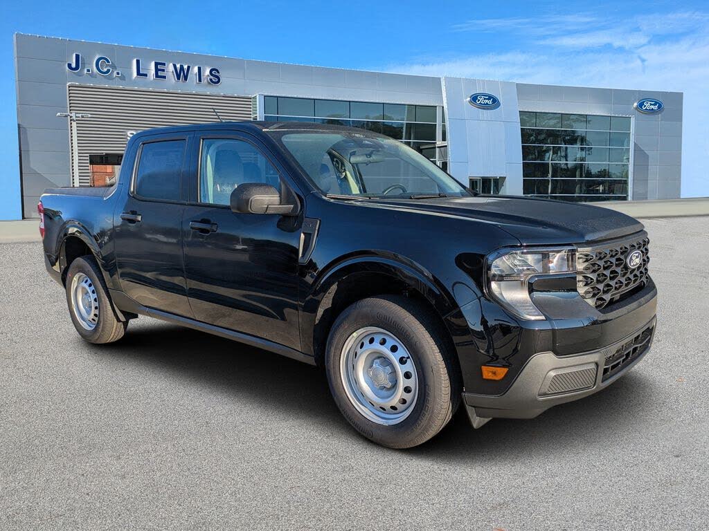 2026 Ford Maverick XL SuperCrew AWD