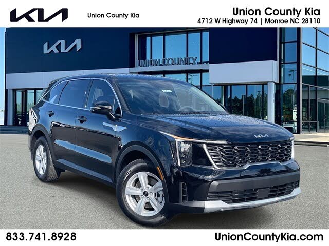 2026 Kia Sorento LX FWD