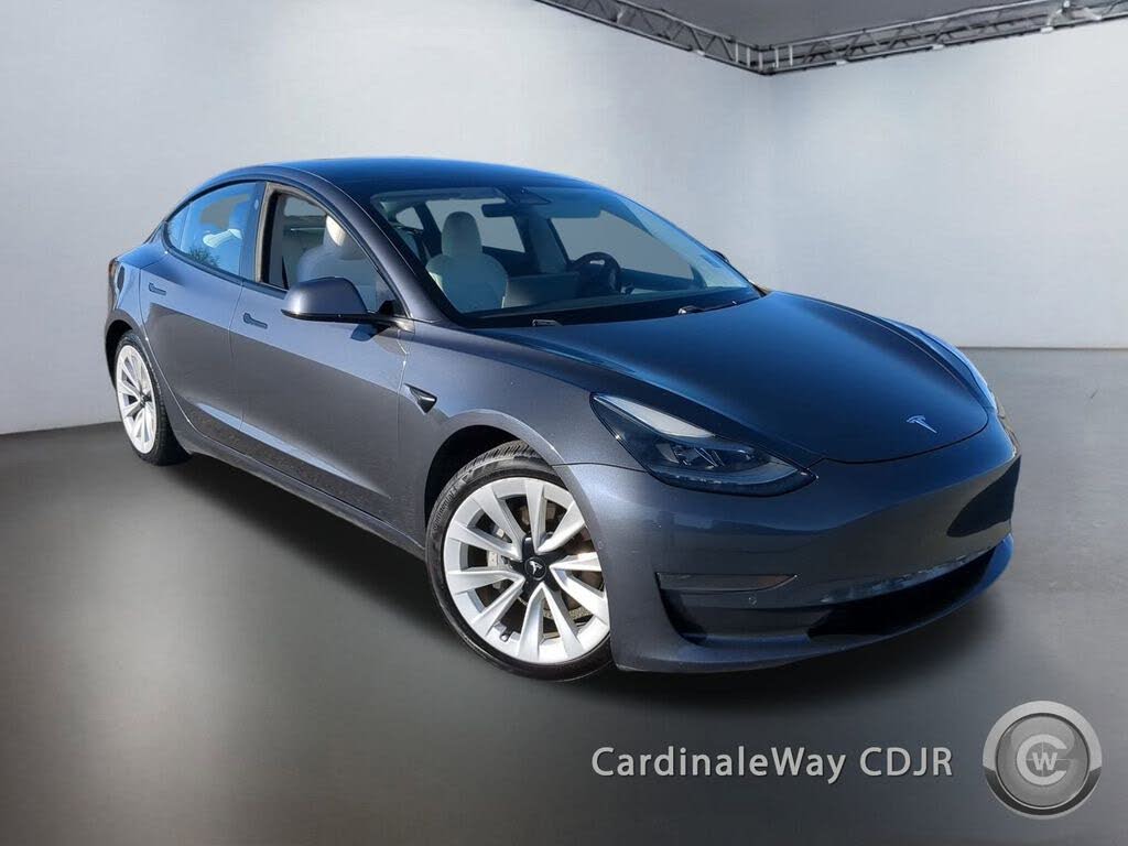 2021 Tesla Model 3 Standard Range Plus RWD